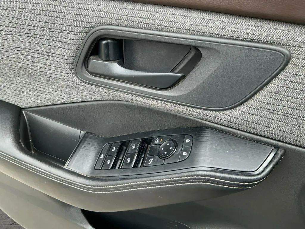 used 2021 Nissan Rogue car, priced at $17,984