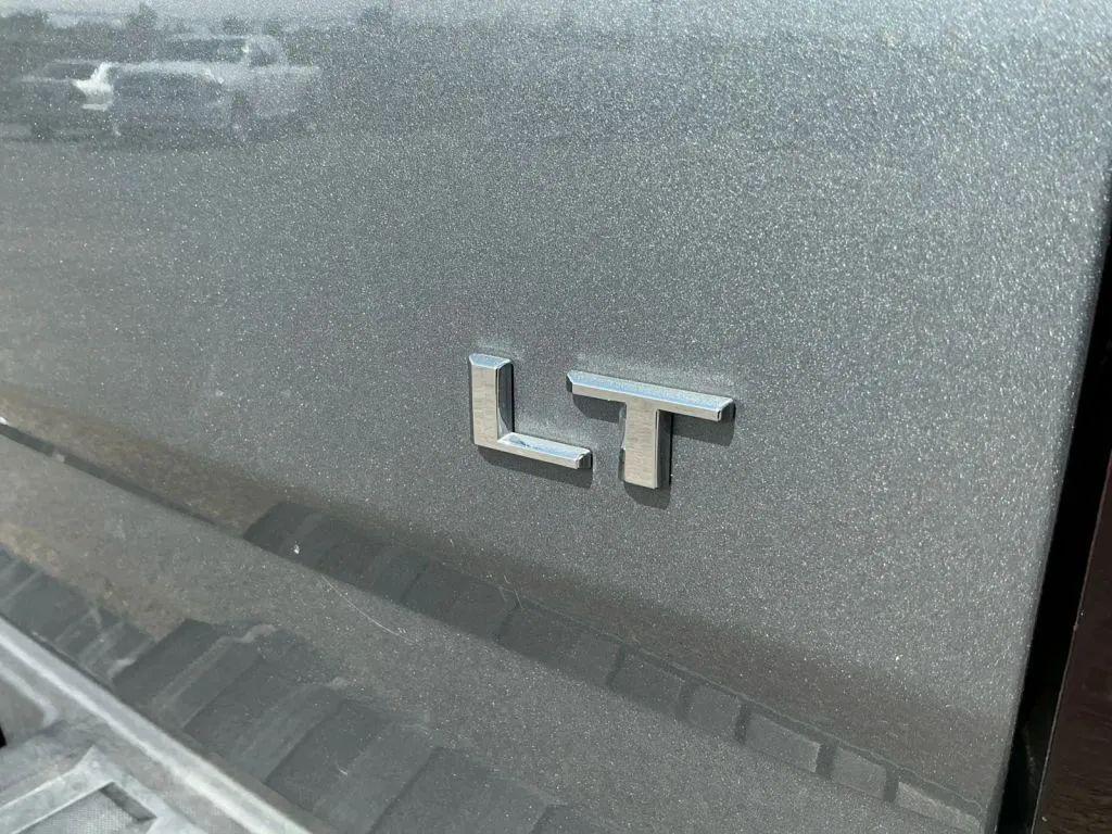used 2022 Chevrolet Colorado car, priced at $21,984