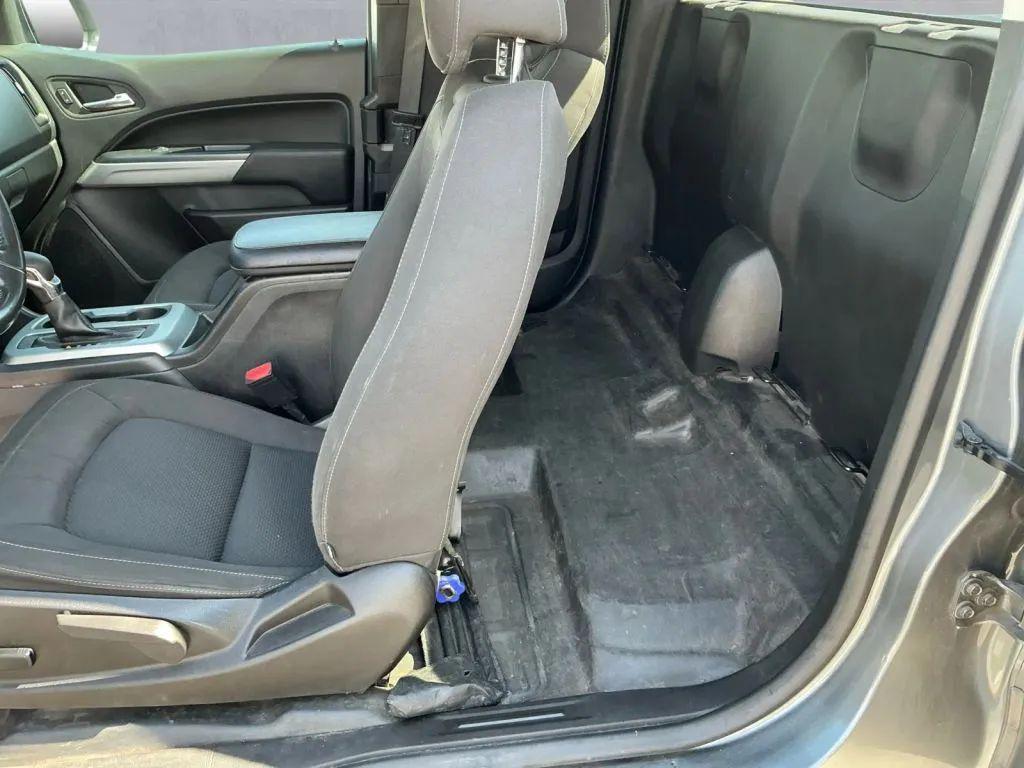used 2022 Chevrolet Colorado car, priced at $21,984