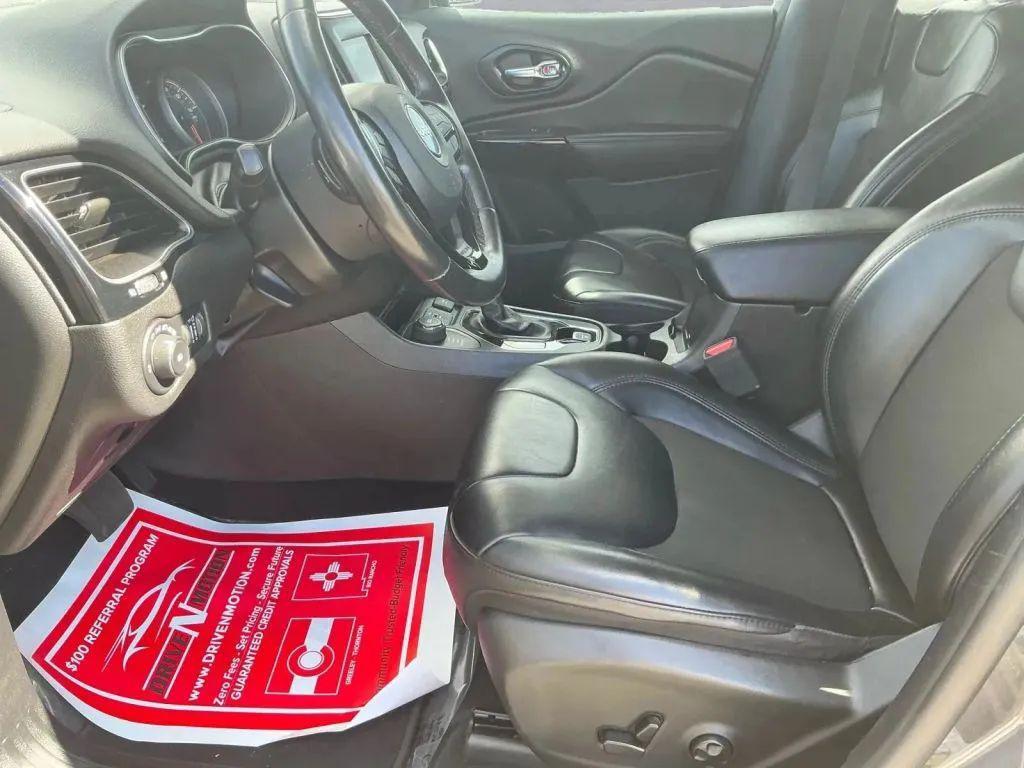used 2021 Jeep Cherokee car, priced at $17,484