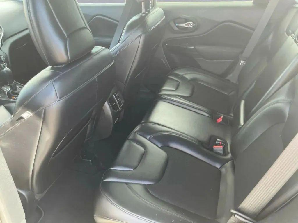 used 2021 Jeep Cherokee car, priced at $17,484