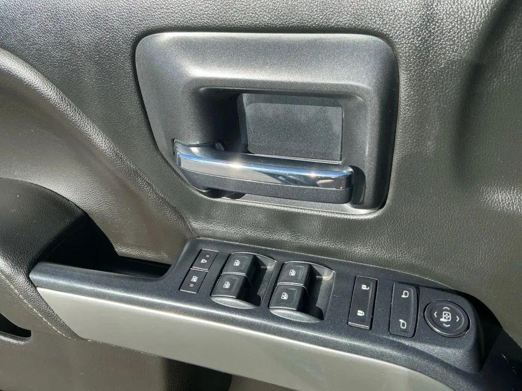 used 2018 Chevrolet Silverado 1500 car, priced at $24,984