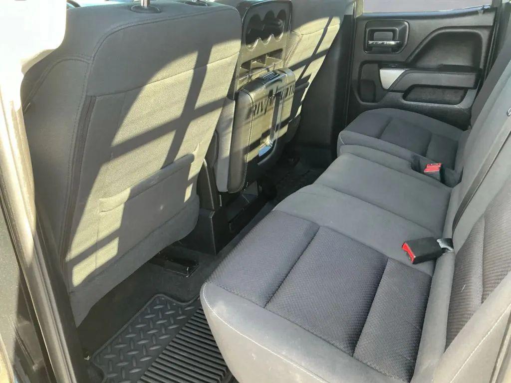 used 2018 Chevrolet Silverado 1500 car, priced at $24,984