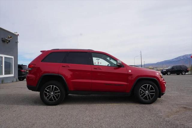 used 2017 Jeep Grand Cherokee car, priced at $21,984