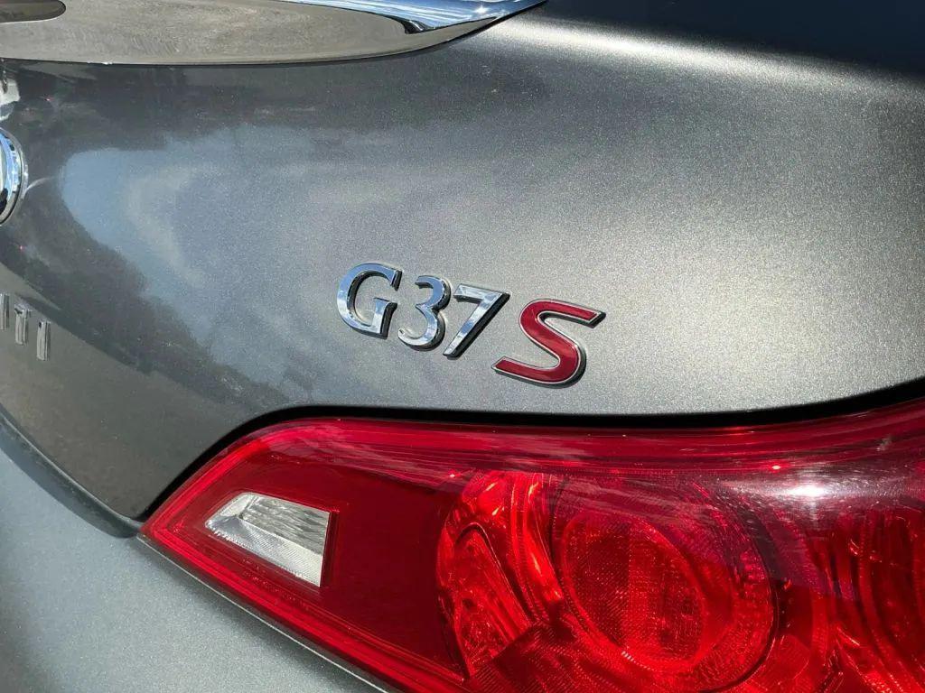 used 2012 INFINITI G37 car, priced at $10,984