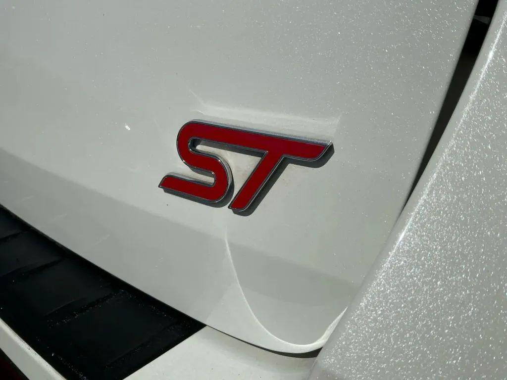 used 2020 Ford Explorer car, priced at $25,984