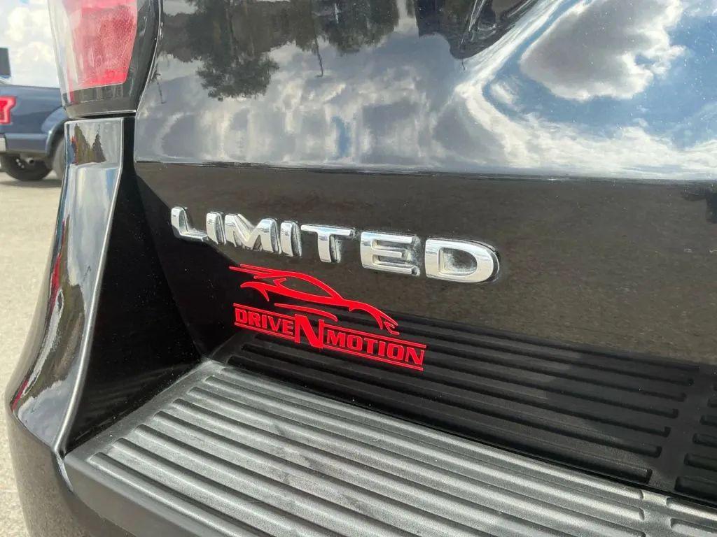 used 2020 Ford Expedition car, priced at $26,984