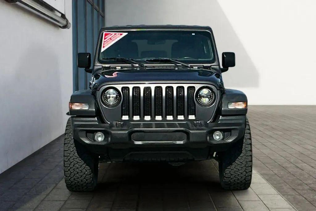 used 2018 Jeep Wrangler Unlimited car, priced at $23,484