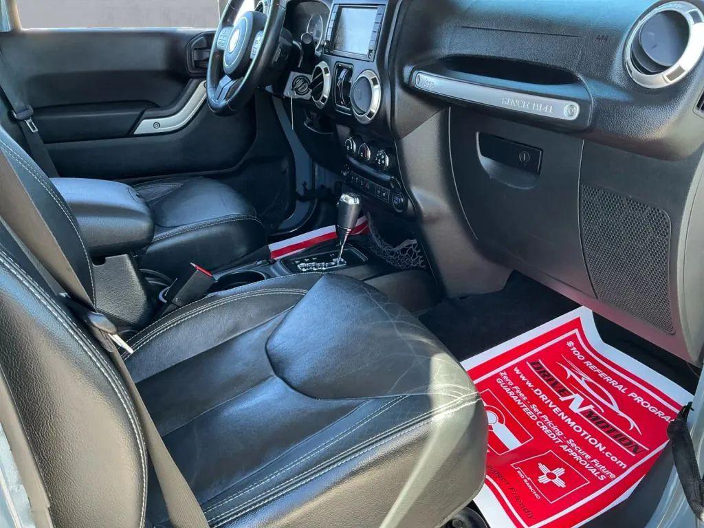 used 2015 Jeep Wrangler Unlimited car, priced at $19,984