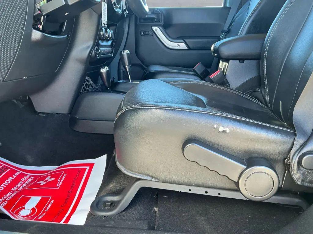 used 2015 Jeep Wrangler Unlimited car, priced at $19,984