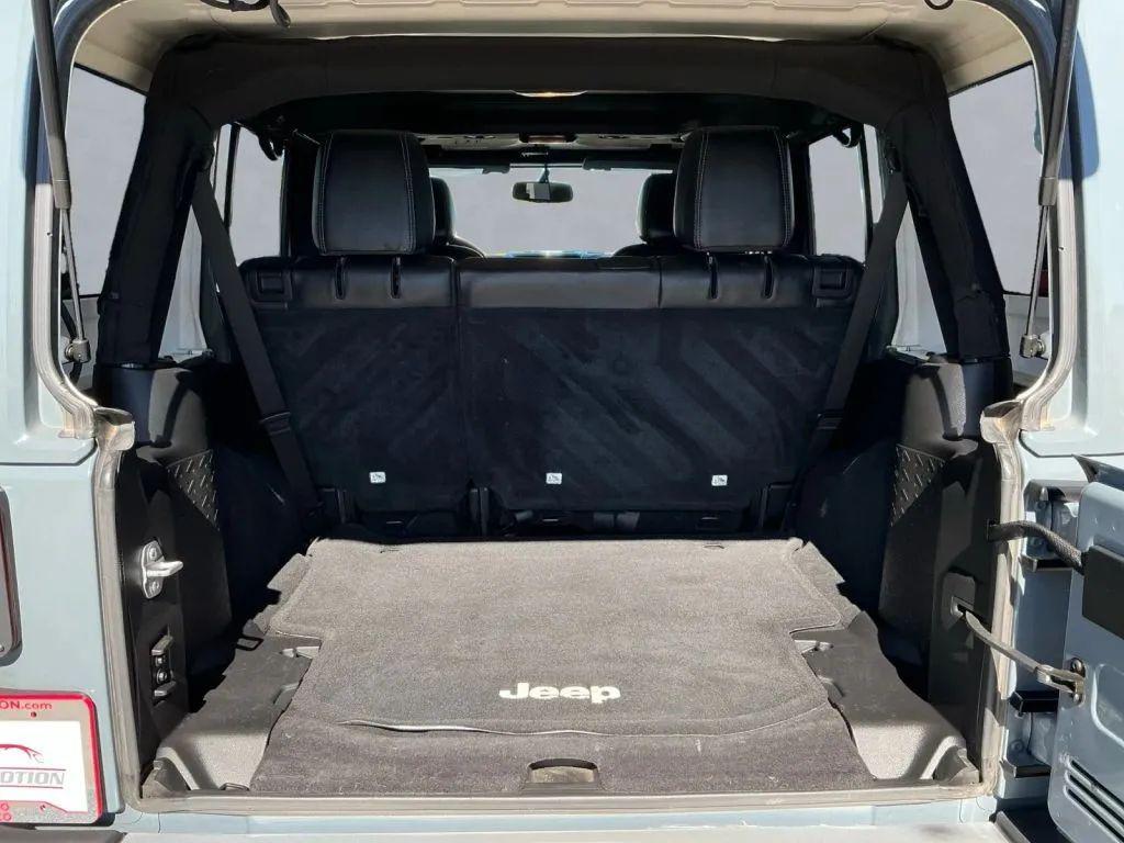 used 2015 Jeep Wrangler Unlimited car, priced at $19,984