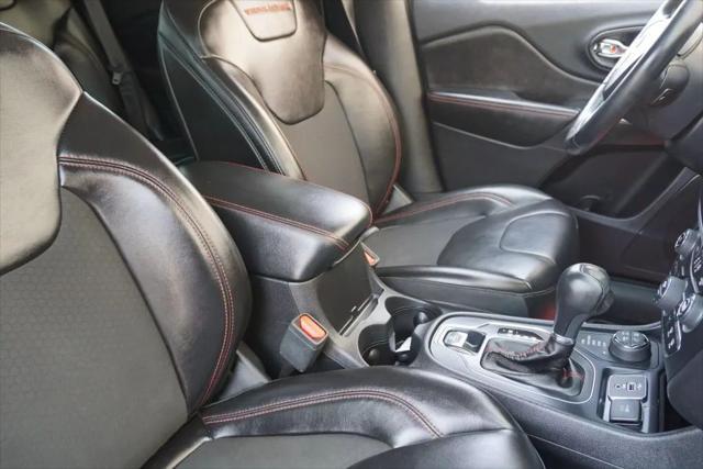 used 2019 Jeep Cherokee car, priced at $22,984