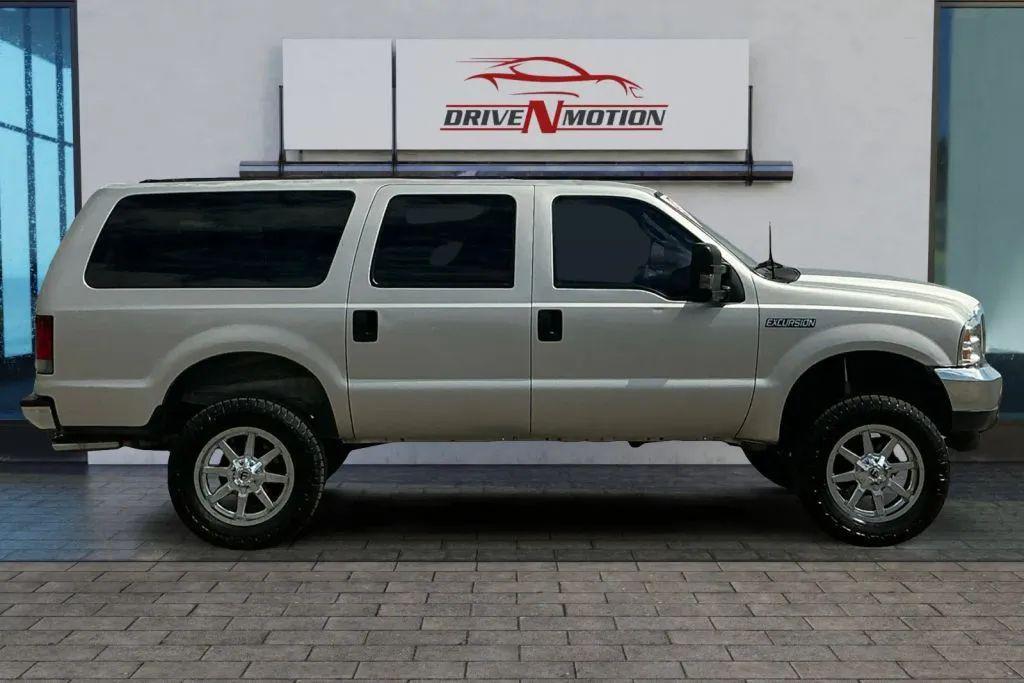 used 2003 Ford Excursion car, priced at $9,984