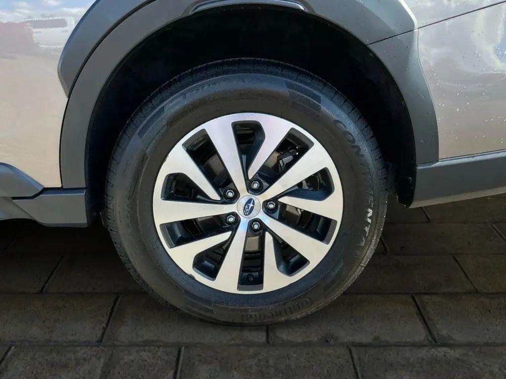 used 2024 Subaru Outback car, priced at $25,484