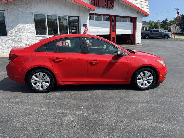 used 2015 Chevrolet Cruze car, priced at $9,995