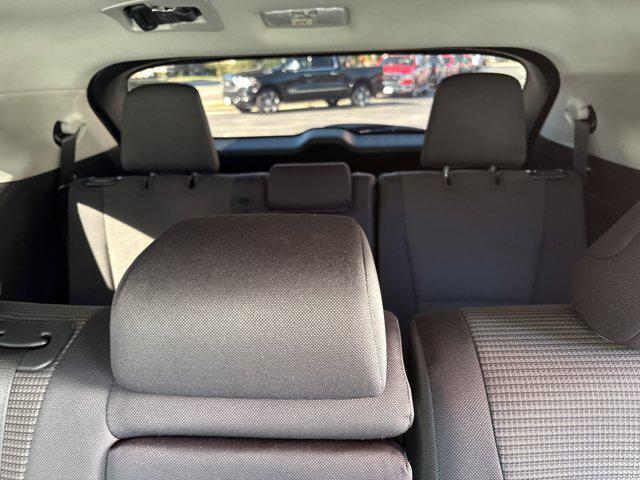 used 2020 Toyota Highlander car, priced at $24,995