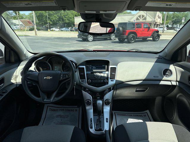 used 2015 Chevrolet Cruze car, priced at $8,995