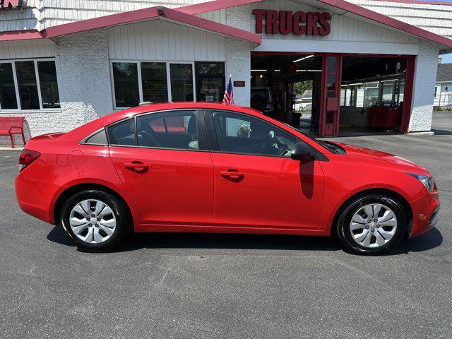 used 2015 Chevrolet Cruze car, priced at $8,995