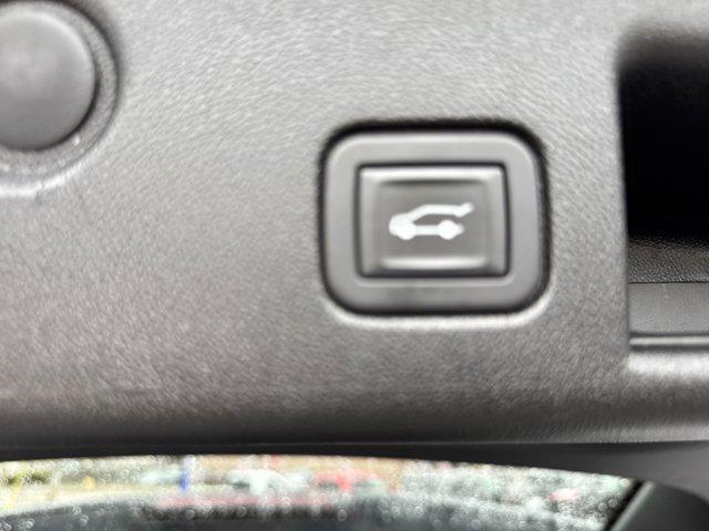 used 2021 Chevrolet Equinox car, priced at $17,995