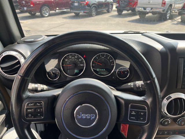 used 2015 Jeep Wrangler Unlimited car, priced at $18,995