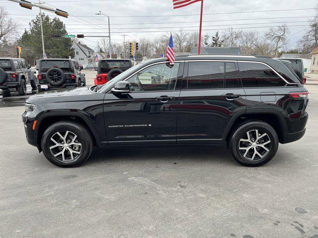 used 2023 Jeep Grand Cherokee car, priced at $32,995