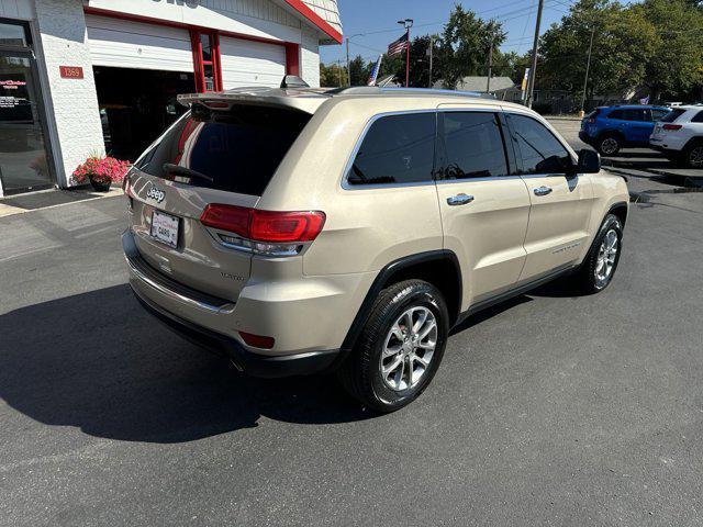 used 2015 Jeep Grand Cherokee car, priced at $17,995