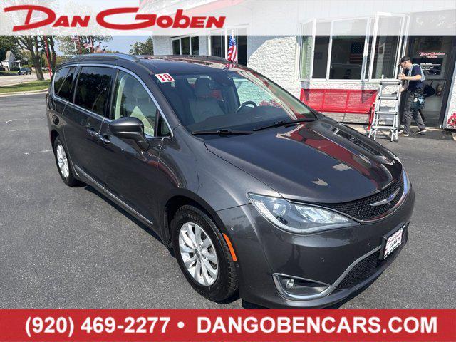 used 2019 Chrysler Pacifica car, priced at $15,995