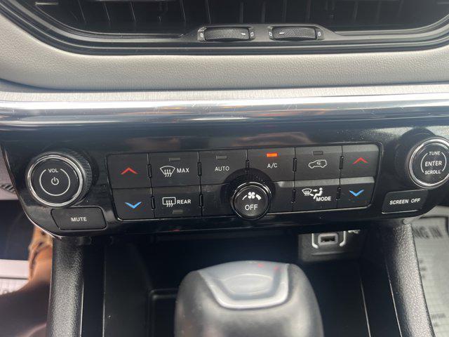 used 2022 Jeep Compass car, priced at $23,995