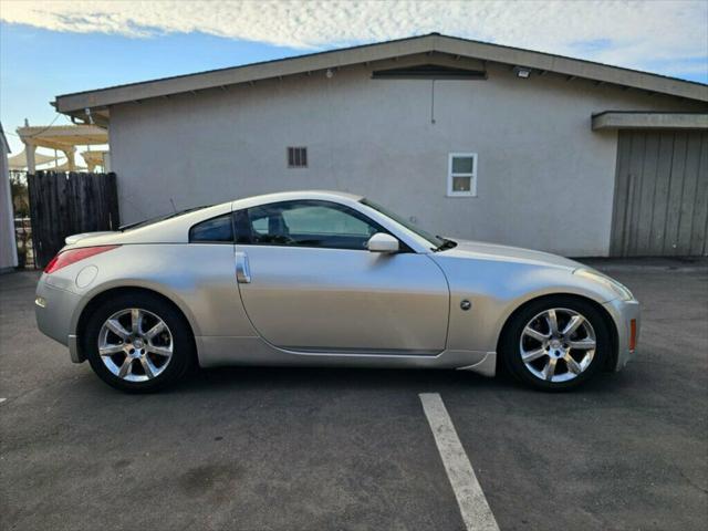 used 2004 Nissan 350Z car, priced at $6,900