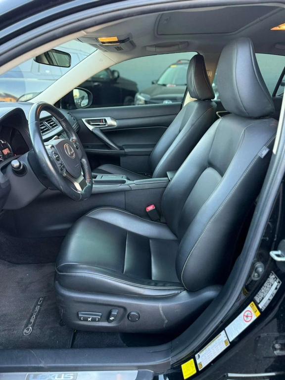 used 2015 Lexus CT 200h car, priced at $15,998