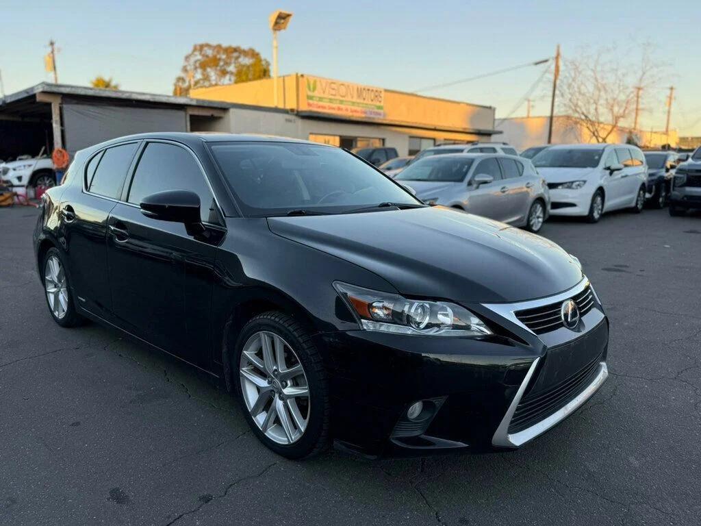 used 2015 Lexus CT 200h car, priced at $15,998