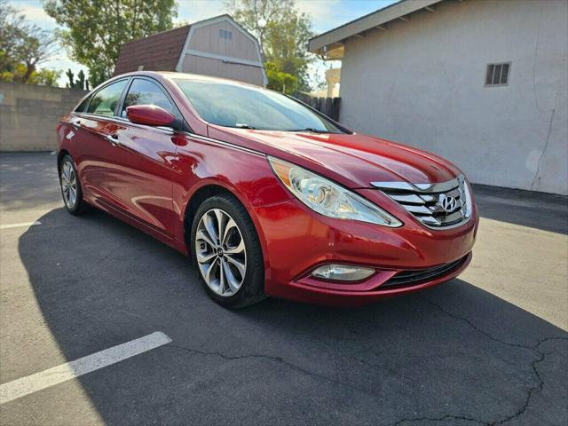 used 2013 Hyundai Sonata car, priced at $6,900