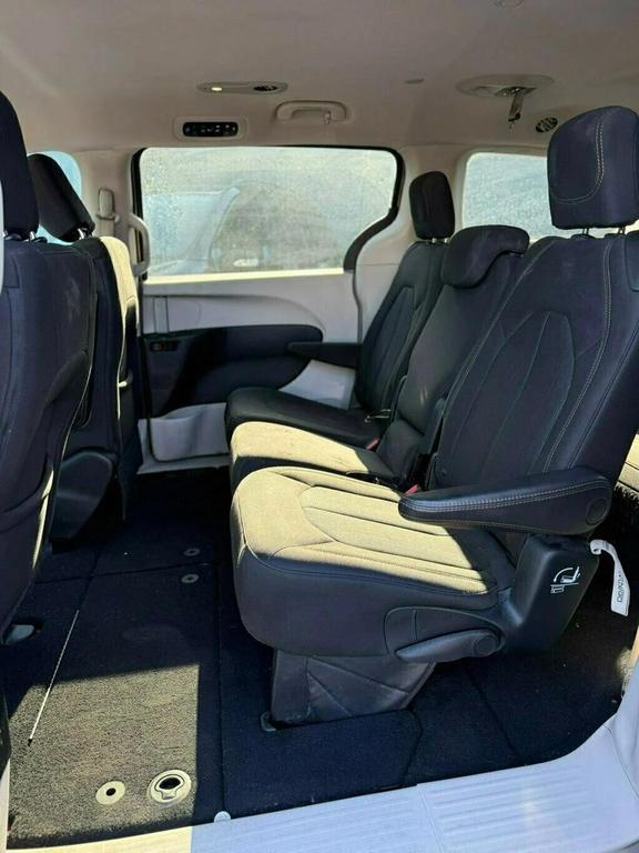 used 2017 Chrysler Pacifica car, priced at $12,698