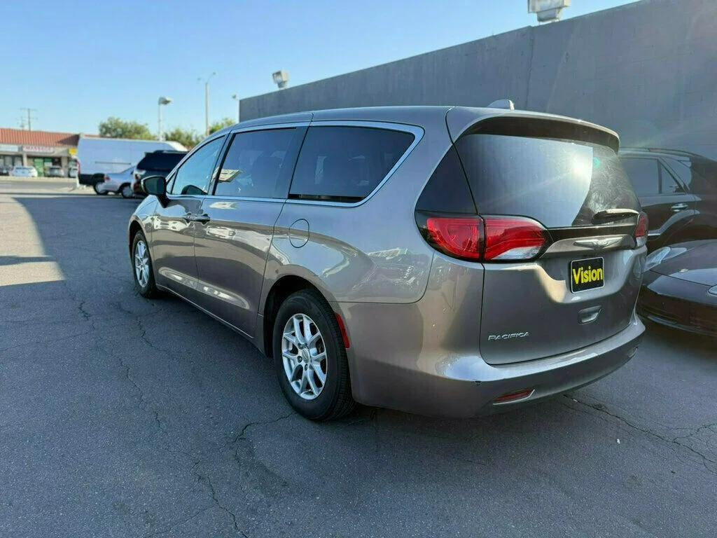 used 2017 Chrysler Pacifica car, priced at $12,698