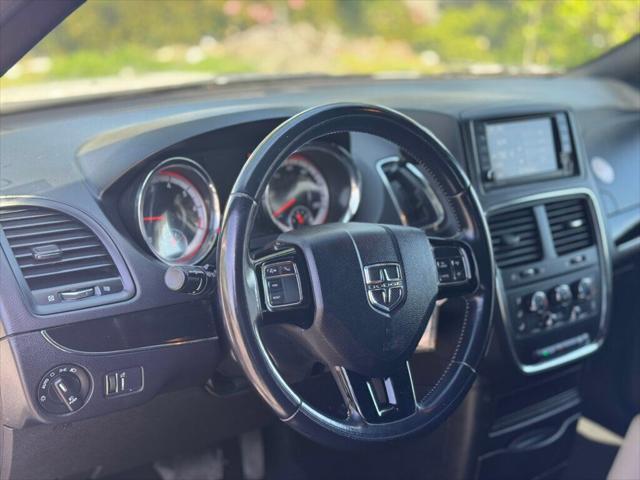 used 2018 Dodge Grand Caravan car, priced at $12,998