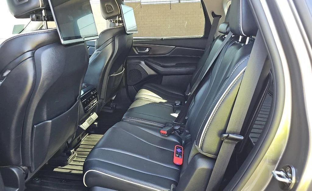 used 2023 Acura MDX car, priced at $45,990