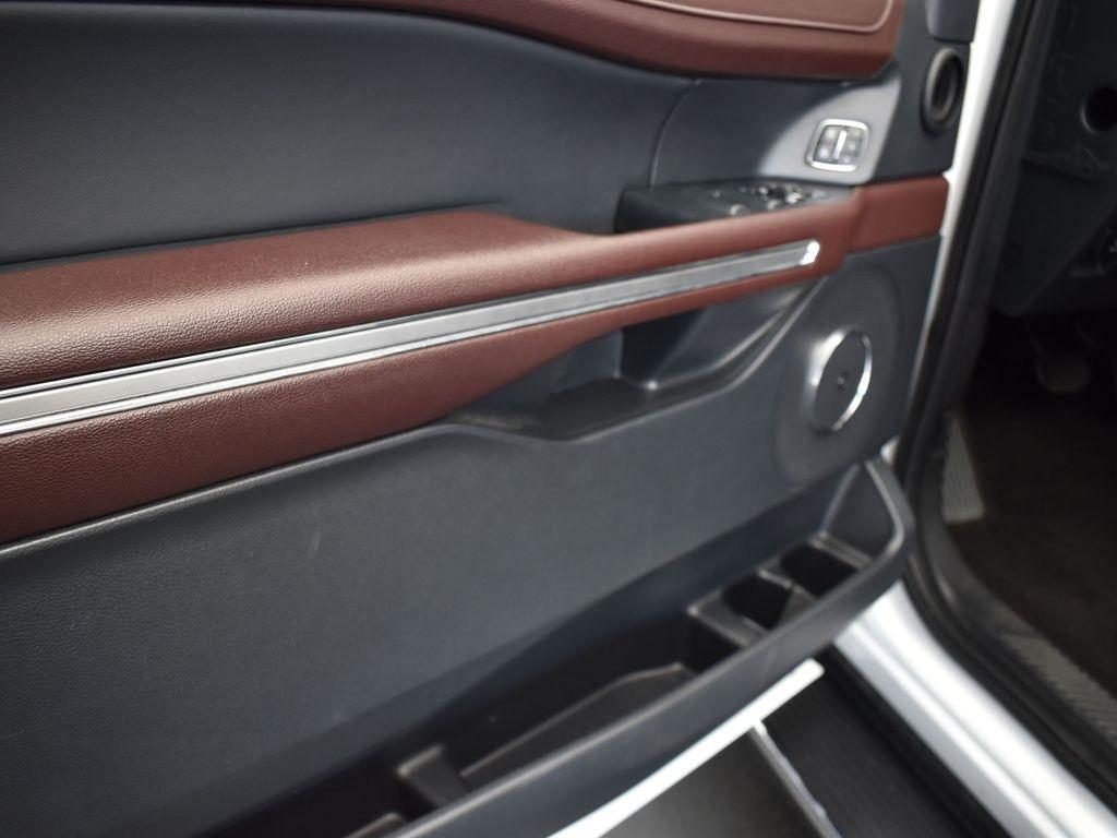 used 2023 Ford Expedition car, priced at $45,756