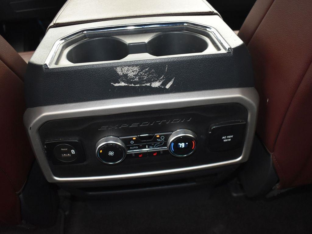 used 2023 Ford Expedition car, priced at $45,756
