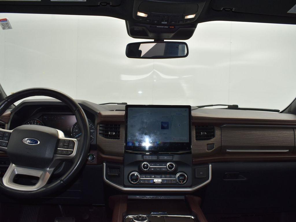 used 2023 Ford Expedition car, priced at $45,756