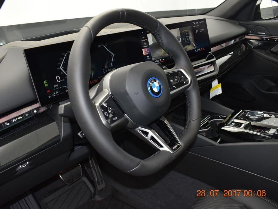 new 2025 BMW 550e car, priced at $81,305