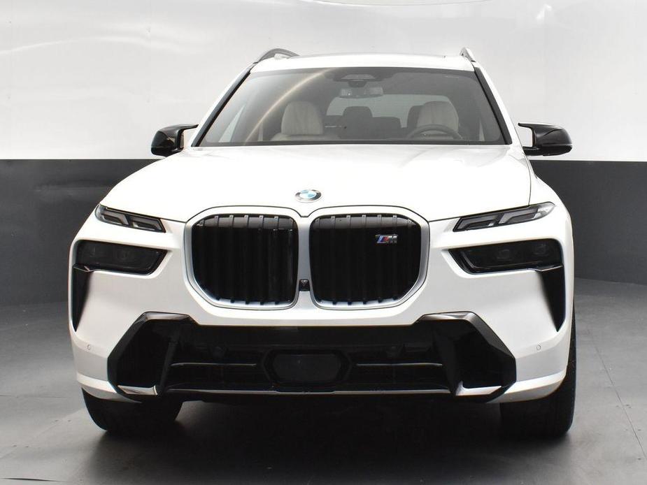 new 2025 BMW X7 car, priced at $118,850