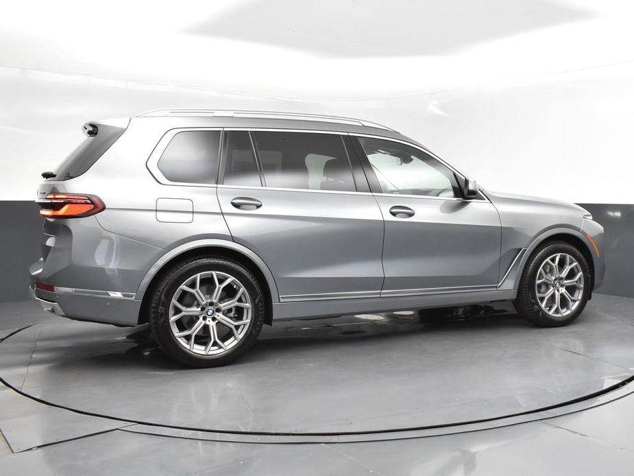 new 2025 BMW X7 car, priced at $94,200