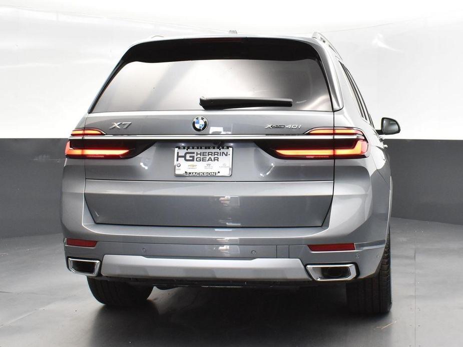 new 2025 BMW X7 car, priced at $94,200