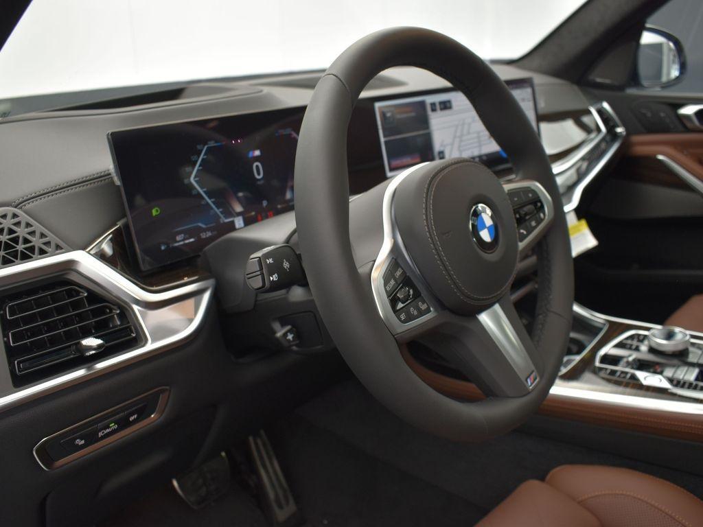 new 2026 BMW X7 car, priced at $98,815