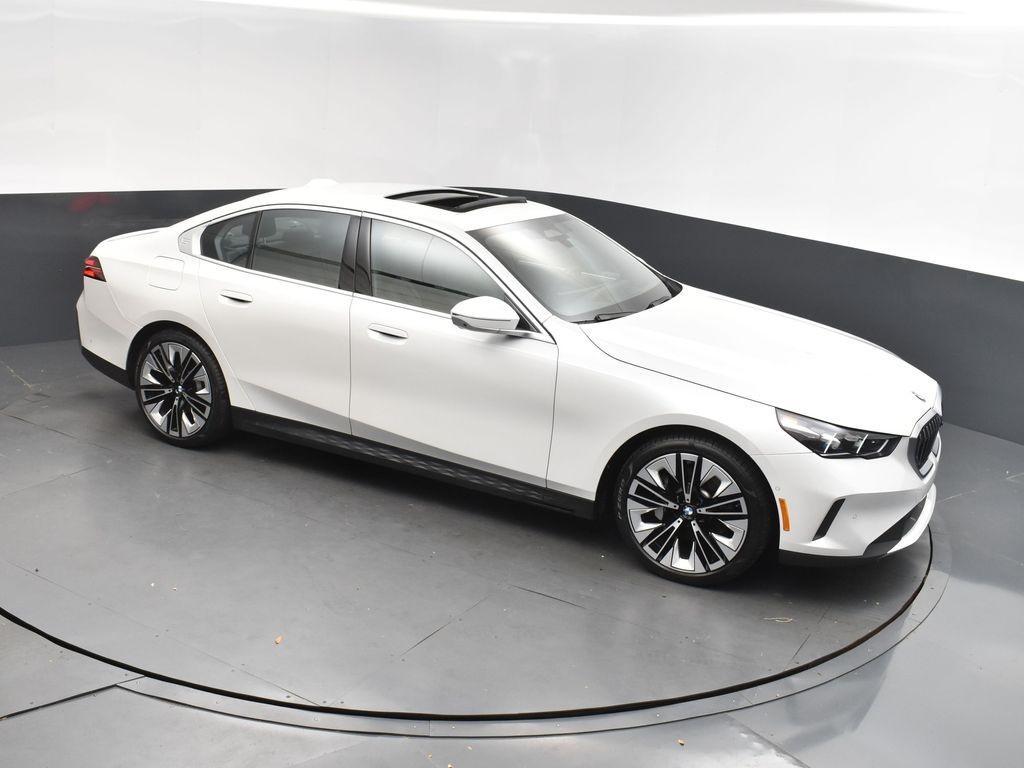 used 2024 BMW 530 car