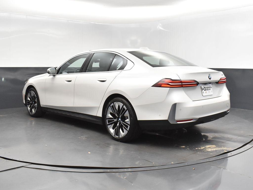 used 2024 BMW 530 car