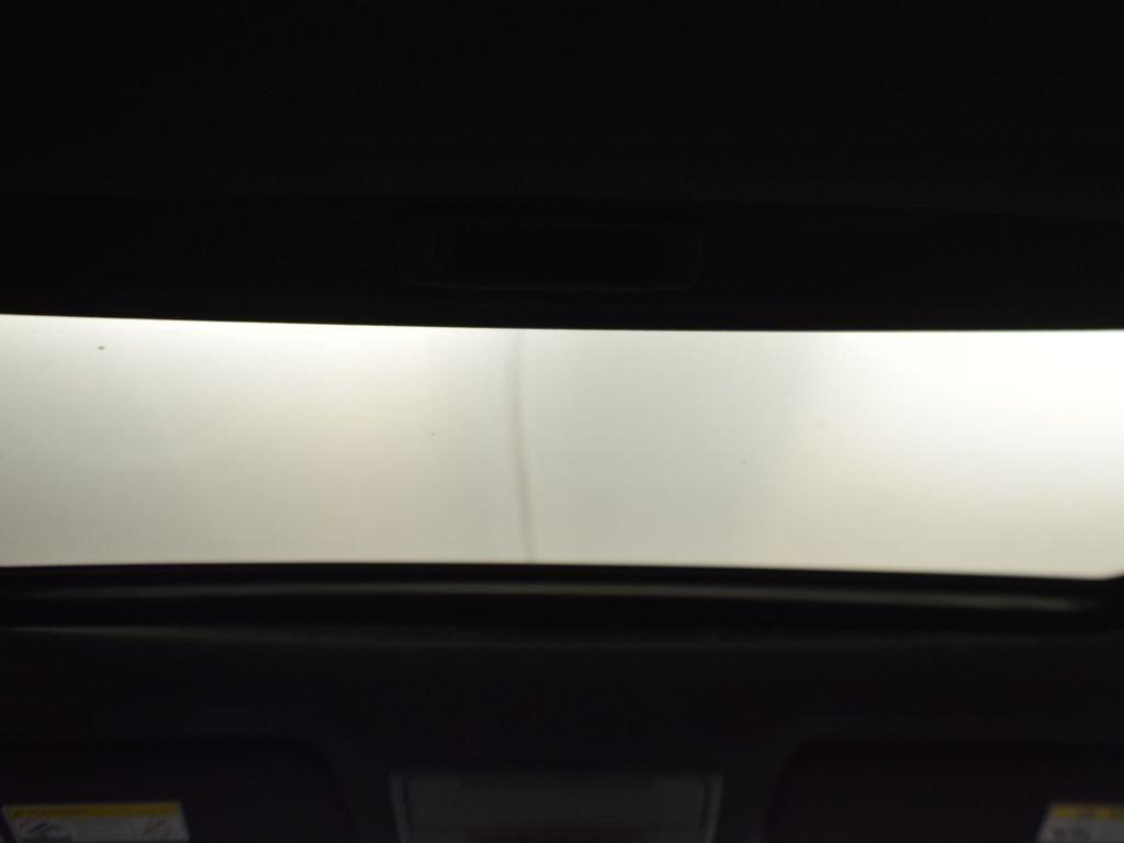 used 2025 Honda CR-V Hybrid car, priced at $38,500