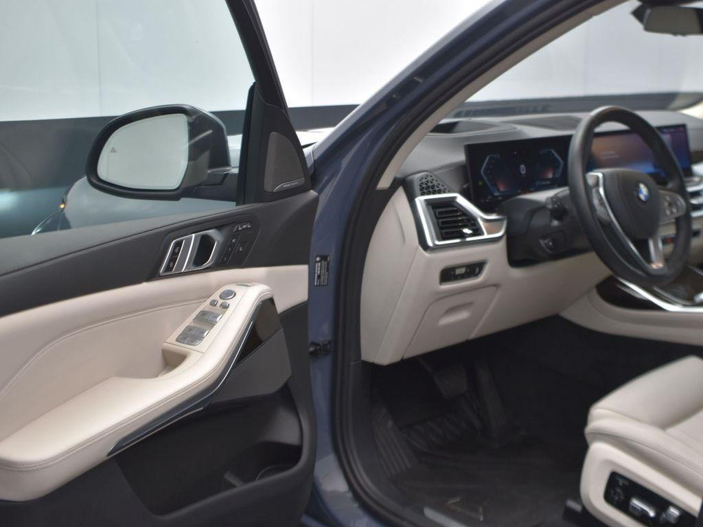 used 2023 BMW X7 car, priced at $61,000