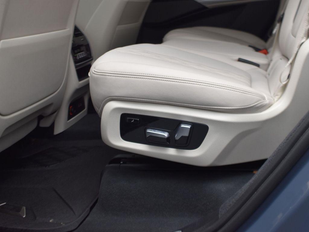 used 2023 BMW X7 car, priced at $61,000