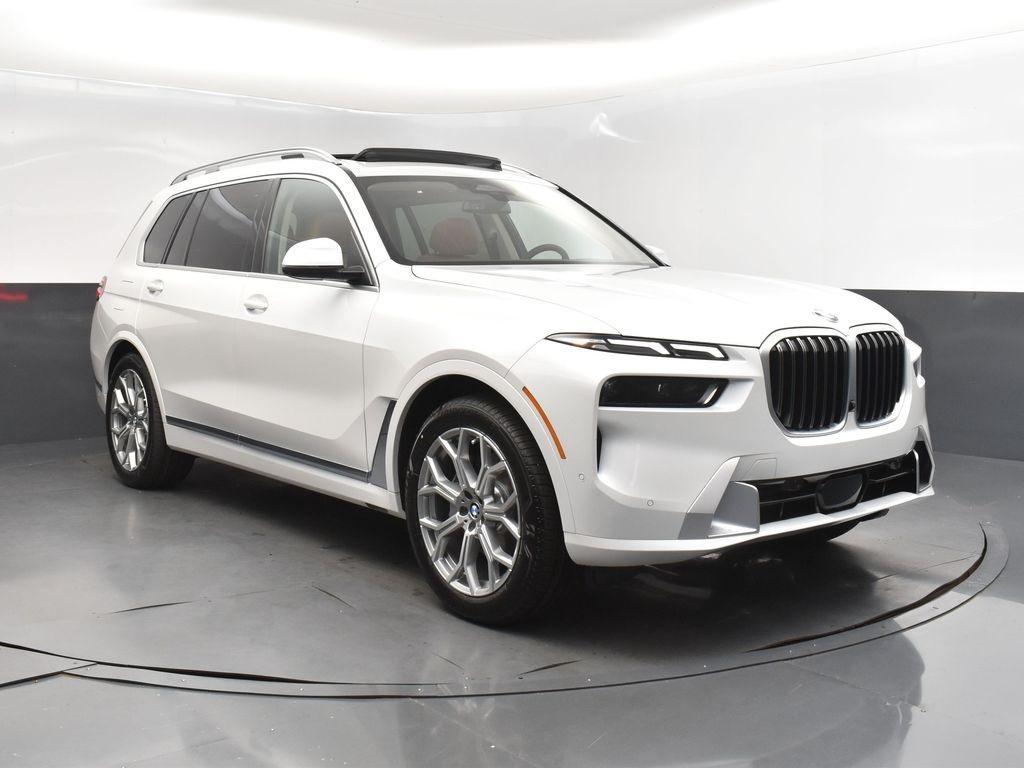 new 2026 BMW X7 car, priced at $92,135